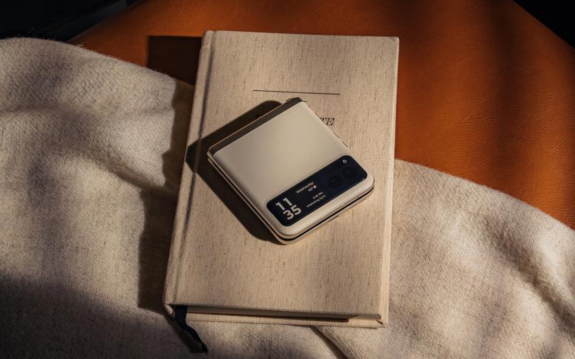 Motorola випустила найдешевший складаний смартфон в світі / фото Motorola Motorola випустила найдешевший складаний смартфон в світі / фото Motorola