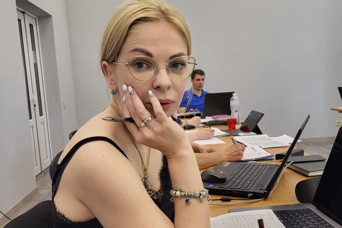 Дана Яровая - член общественного антикоррупционного совета Минобороны / фото facebook.com/dana.yarovaya Дана Яровая - член общественного антикоррупционного совета Минобороны / фото facebook.com/dana.yarovaya