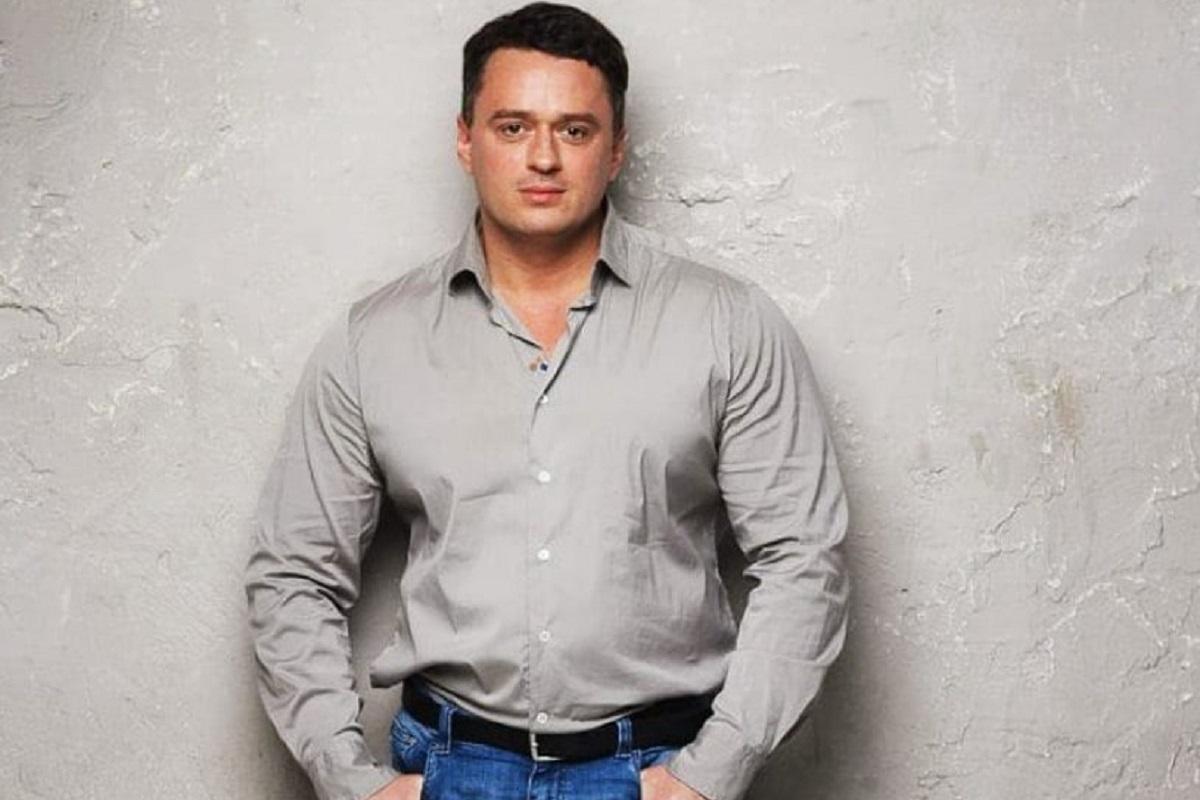 Российский актер Никита Зверев потерял сознание и "загремел" в больницу / скриншот Российский актер Никита Зверев потерял сознание и "загремел" в больницу / скриншот