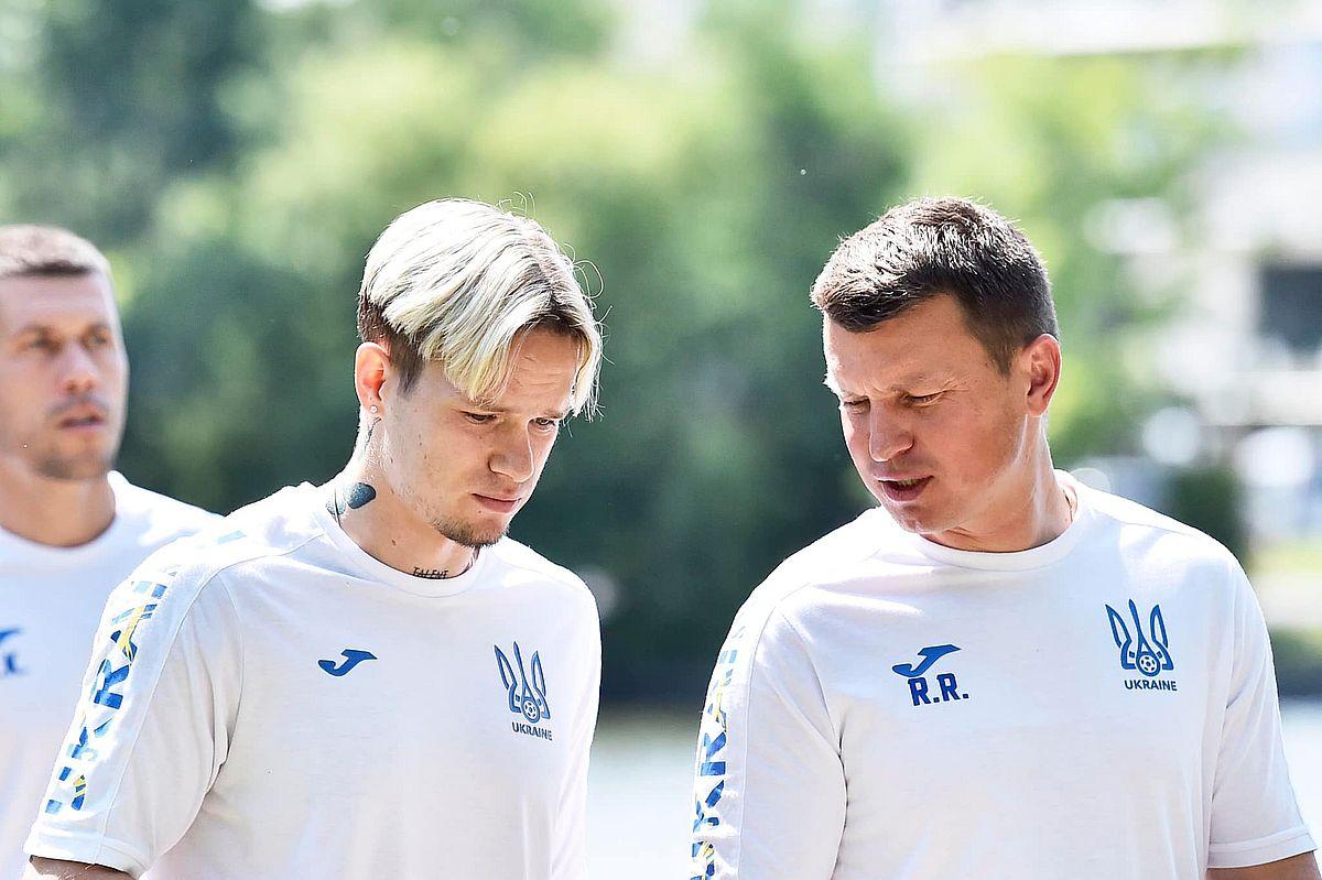 Михаил Мудрик и Руслан Ротань / фото УАФ Михаил Мудрик и Руслан Ротань / фото УАФ