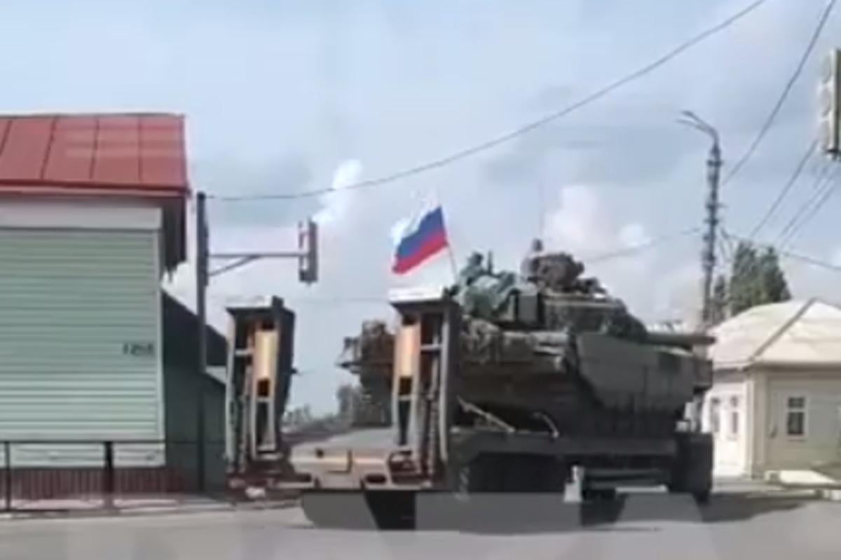 Пригожин стянул к Воронежской области более тысячи единиц техники для захвата Москвы / скриншот Пригожин стянул к Воронежской области более тысячи единиц техники для захвата Москвы / скриншот