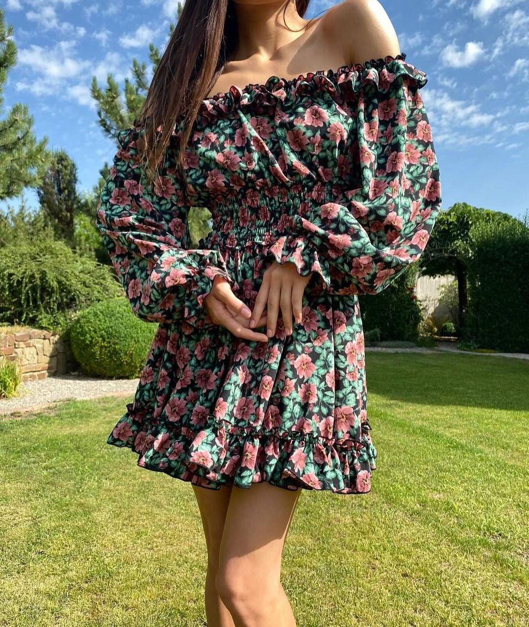 Модний сарафан / фото - instagram Модний сарафан / фото - instagram