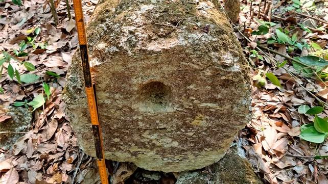 Археологи назвали новый город Окомтун, что означает "каменная колонна" / фото Ivan Ṡprajc
