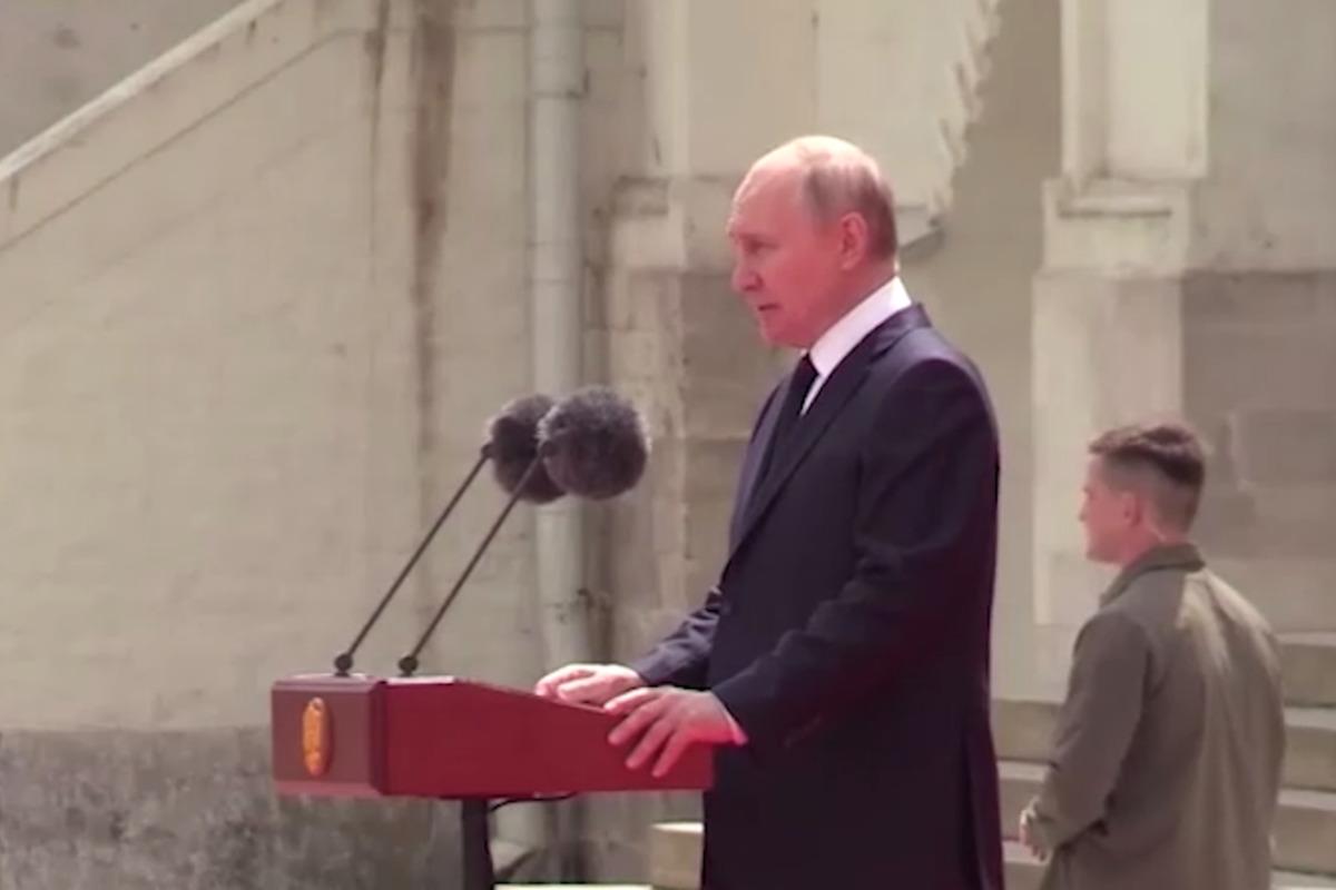 Владимир Путин заявил, что в РФ остановлена гражданская война / скриншот Владимир Путин заявил, что в РФ остановлена гражданская война / скриншот