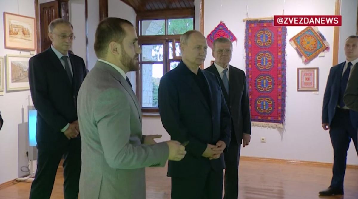Путин неожиданно объявился в Дагестане / Скриншот Путин неожиданно объявился в Дагестане / Скриншот