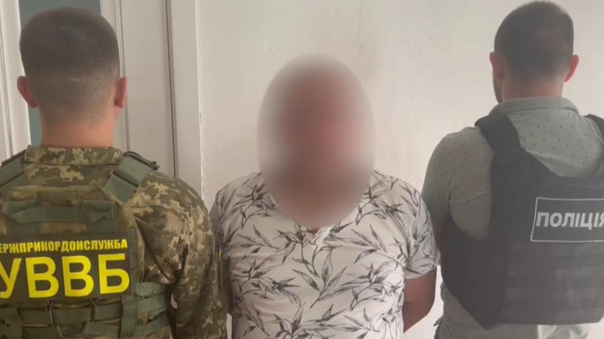 Мужчина пересек границу Украины и поселился в Одессе / фото od.npu.gov.ua Мужчина пересек границу Украины и поселился в Одессе / фото od.npu.gov.ua