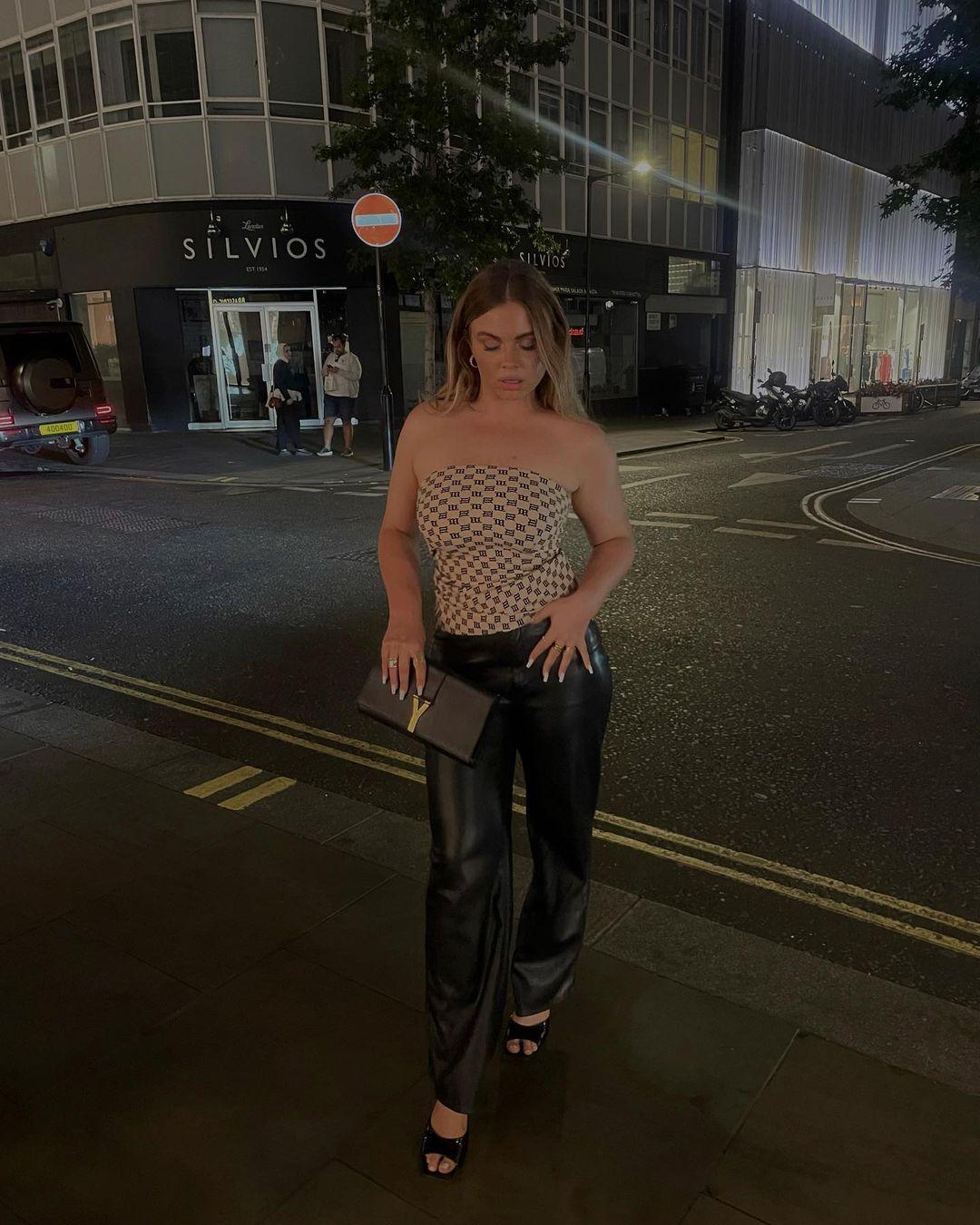 Злата Митчелл поделилась фотографиями с путешествия / фото instagram.com/zlata_mitchell Злата Митчелл поделилась фотографиями с путешествия / фото instagram.com/zlata_mitchell