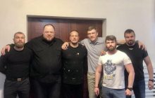 Появилось новое фото командиров с "Азовстали", которые после обмена находятся в Турции