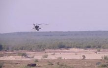 Маневрирование и пуски ракет: журналисты показали тренировки украинских летчиков (видео)