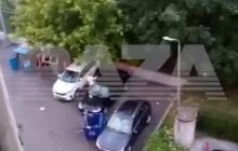 Насыщенный "день России": в Москве полуголый парень дважды ярко "отметился" (видео)