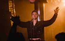 Макс Барських переклав ще два хіти: як тепер звучать "Береги" і "Подруга ніч" (відео)