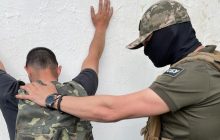 Зрадник "зливав" дані про контрнаступ біля Бахмута: його затримали "на гарячому" (фото)