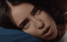 "Кохаю, але не зовсім": мережа божеволіє від нового кліпу Дорофєєвої (відео)