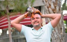 Внаслідок вибуху в Києві квартиру втратив відомий коментатор, який пішов у ЗСУ