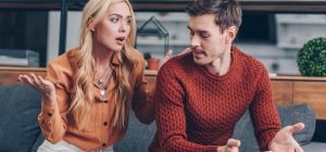 Як дізнатися, що хтось таємно вас не виносить: 7 тонких ознак