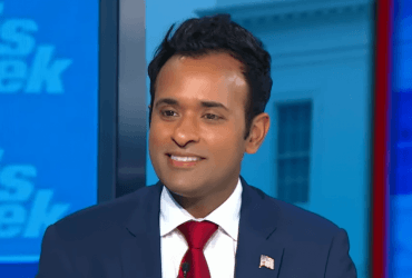 Эксперт назвал причину громкого заявления конкурента Трампа насчет Украины