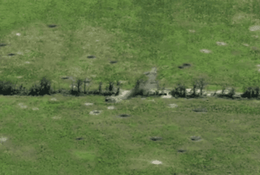 Ластівка на Херсонщині привітала окупантів дроном: військові показали епічне відео