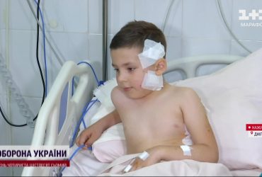 "Все стало сіре": 6-річний Давид з мамою вижили під ударом "Іскандера" і пригадали пережите