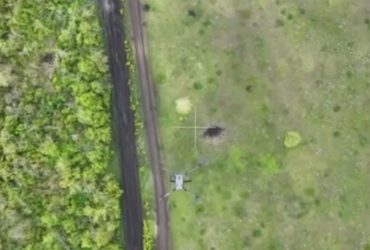 СтратКом ВСУ показал бой дронов на одном из направлений фронта (видео)