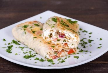 З'їдять до крихти: смачна начинка для лаваша за 5 хвилин