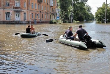 Синоптик попередив про небезпеку для затопленої місцевості вздовж русла Дніпра