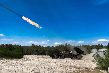 На восточном фронте продолжаются тяжелые бои: ВСУ отбили атаки россиян на ряде направлений