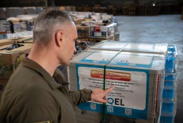 Кличко: Київ відправив у Херсон другу партію необхідних речей та виділить 100 мільйонів гривень допомоги