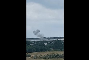 На Запорожье партизаны взорвали важный для россиян мост: появилось видео