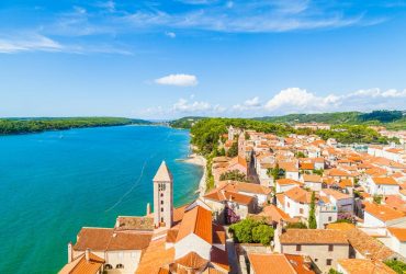 Греция, Италия, Хорватия: названы малоизвестные острова Средиземноморья без толп туристов