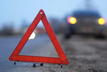 На Київщині фура переїхала військового, він залишився без ноги - ЗМІ (фото)