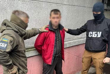 Наводил российские ракеты на позиции ВСУ под Бахмутом: задержан агент ФСБ