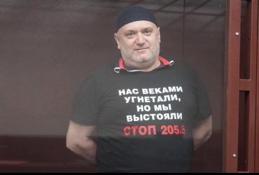 В России крымского татарина Османова бросили на 20 лет в колонию строгого режима