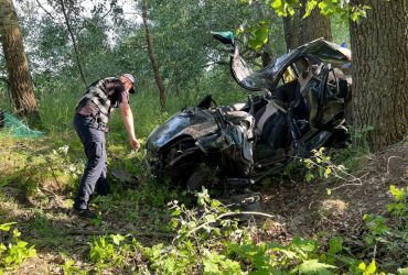 На Київщині у смертельне ДТП потрапило авто з чотирма дітьми (фото)