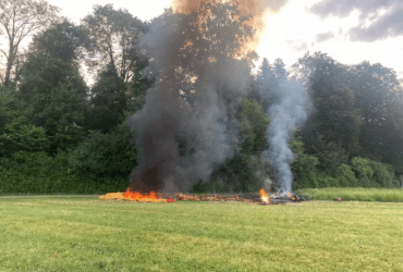 У Швейцарії впала охоплена вогнем повітряна куля: є постраждалі (фото)