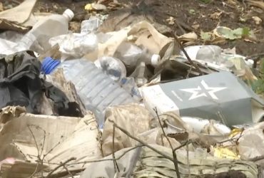 Військові показали, який свинарник залишили після себе окупанти під Бахмутом (відео)
