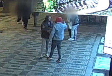 В Праге зверски избили мужчину, приняв его за украинца (видео)