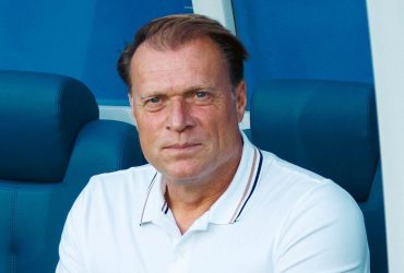 Луческу не попал в топ-10: УПЛ назвала лучшего тренера по итогам сезона-2022/23