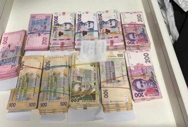 Заробляли мільйони на будівництві: викрито посадовця Одеської ОВА та його спільників