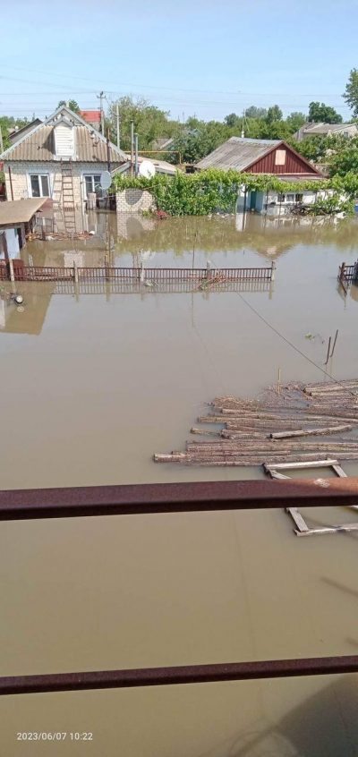 ФОТО ⟩ Разрушения и трупы: оккупированная Голая Пристань после наводнения