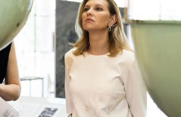 Стиль першої леді: Олена Зеленська здивувала "неділовим луком" (фото)