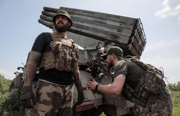 Отдохнуть после победы Украины: названы самые желанные направления среди военных