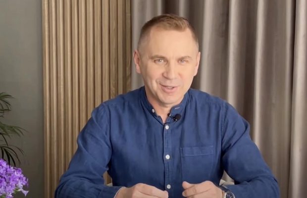 Популярний вчитель виправив найпоширенішу помилку українців у мові (відео)