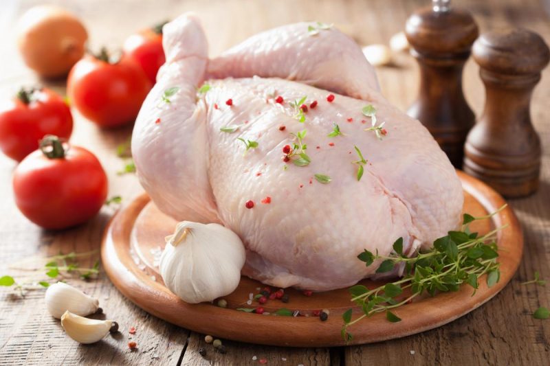Никогда не надо мыть сырую курицу перед приготовлением, и вот почему Никогда не надо мыть сырую курицу перед приготовлением, и вот почему