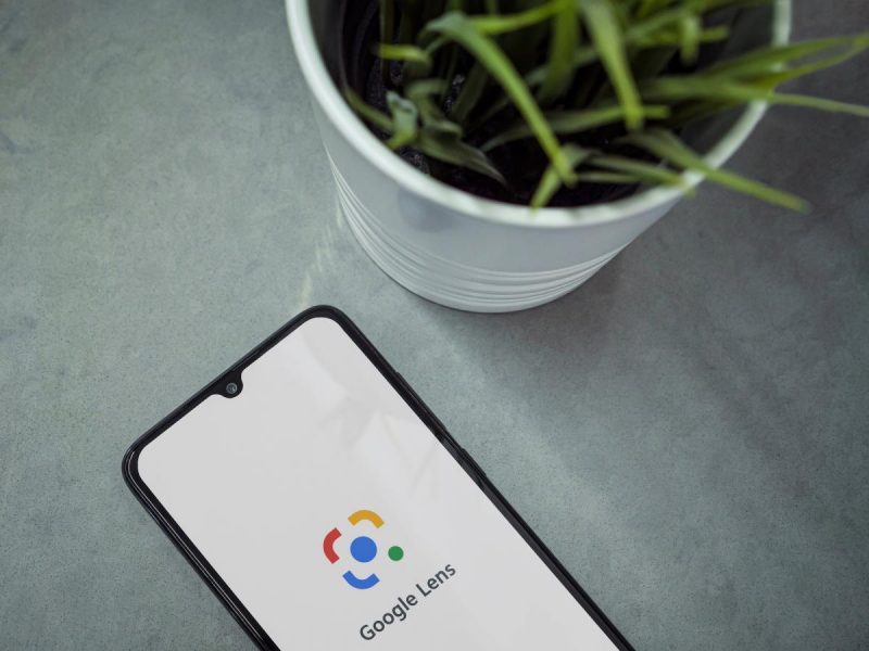 Google Lens – для чего нужно это приложение и почему его стоит скачать / фото ua..depositphotos.com Google Lens – для чего нужно это приложение и почему его стоит скачать / фото ua..depositphotos.com