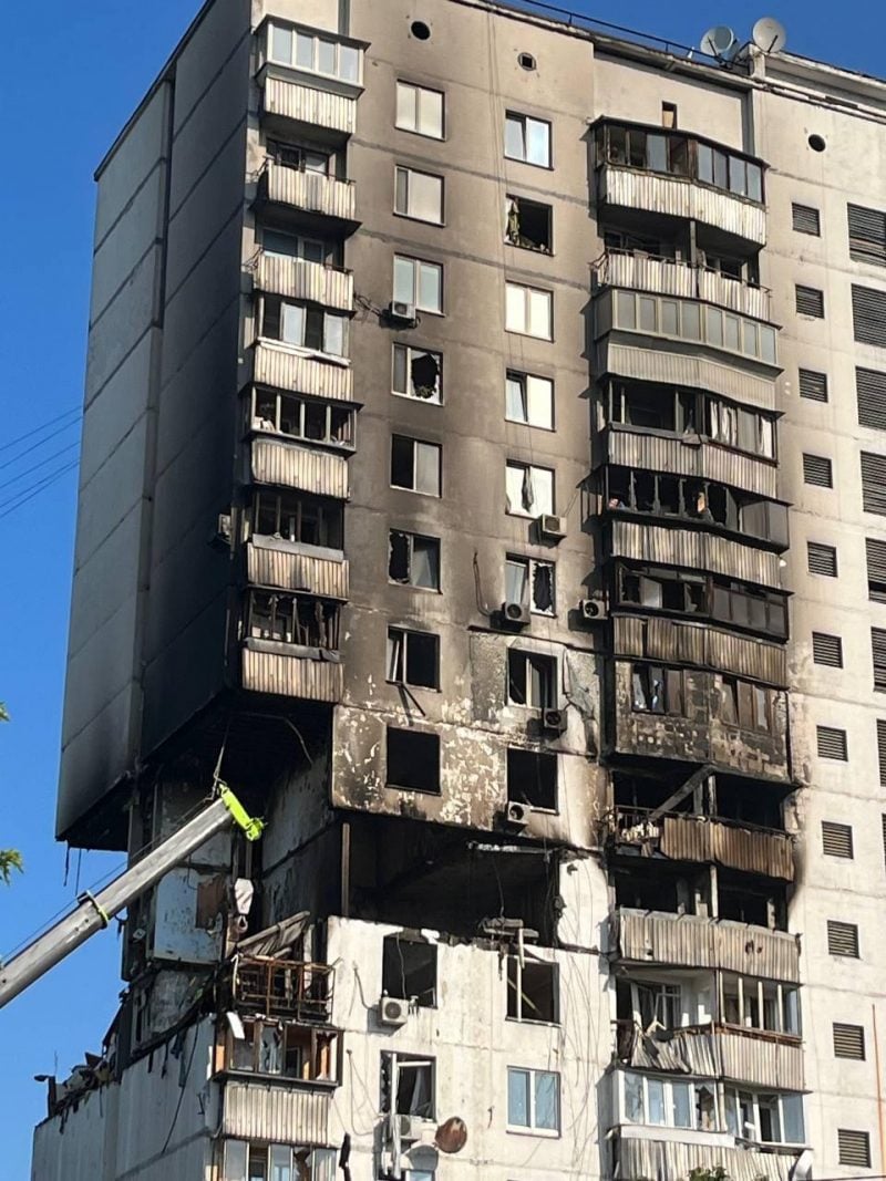 В результате взрыва 16-этажки в Киеве квартиру потерял известный спортивный  комментатор - фото — УНИАН