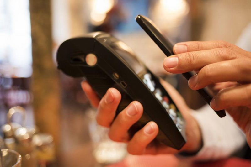 Создатели NFC увеличат радиус действия технологии в шесть раз / фото ua.depositphotos.com Создатели NFC увеличат радиус действия технологии в шесть раз / фото ua.depositphotos.com