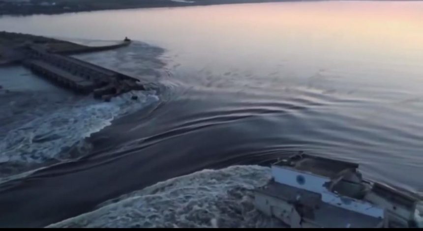 Подрыв Каховской ГЭС: в Минздраве рассказали, как избежать инфекций на подтопленных территориях