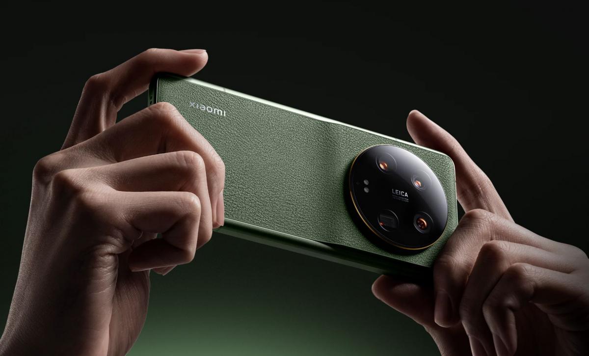 Зовсім не дешевий флагман Xiaomi 13 Ultra пропонується тільки в цьому варіанті обробки / фото Xiaomi Зовсім не дешевий флагман Xiaomi 13 Ultra пропонується тільки в цьому варіанті обробки / фото Xiaomi