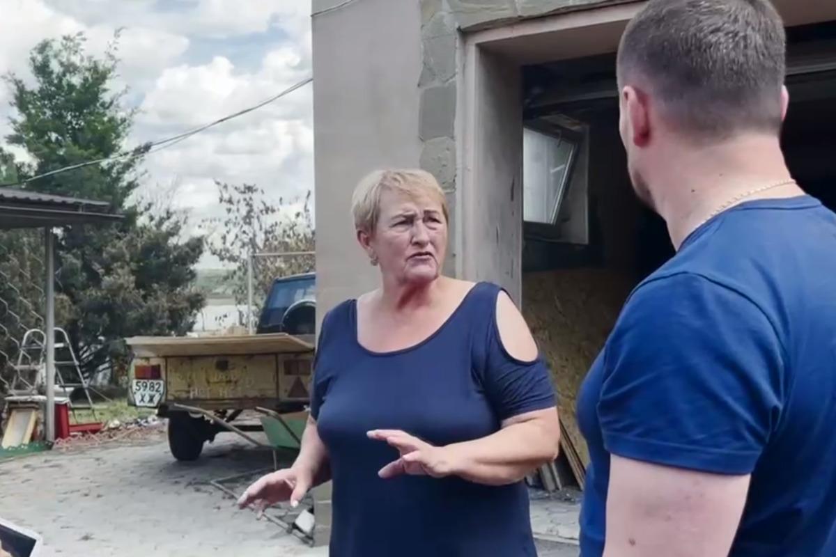 Жители подтопленной Дарьевки рассказали, что пережили из-за "большой воды" / скриншот Жители подтопленной Дарьевки рассказали, что пережили из-за "большой воды" / скриншот