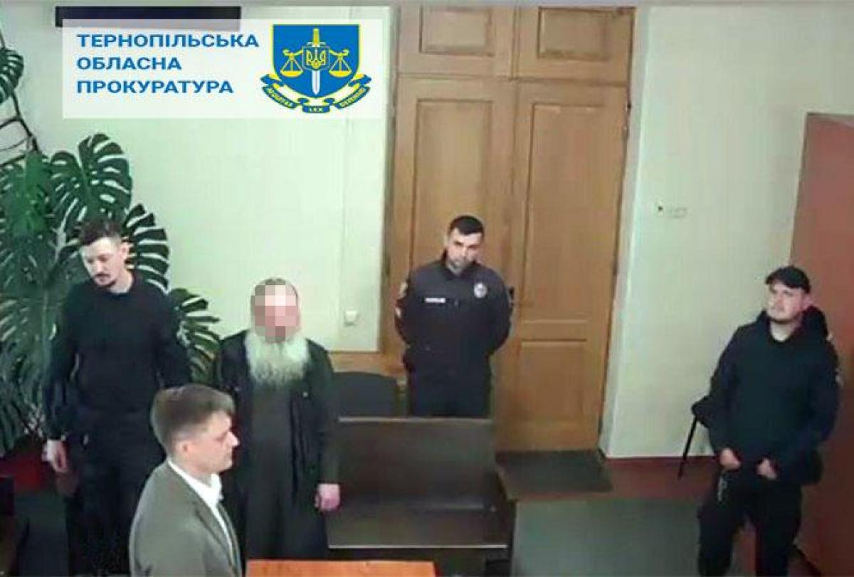 Клірик просив молитися за перемогу окупантів / фото прокуратури Клірик просив молитися за перемогу окупантів / фото прокуратури
